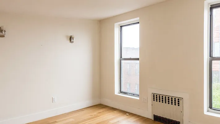 Rented by Nooklyn NYC LLC | media 19