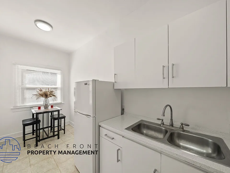 426 S. New Hampshire