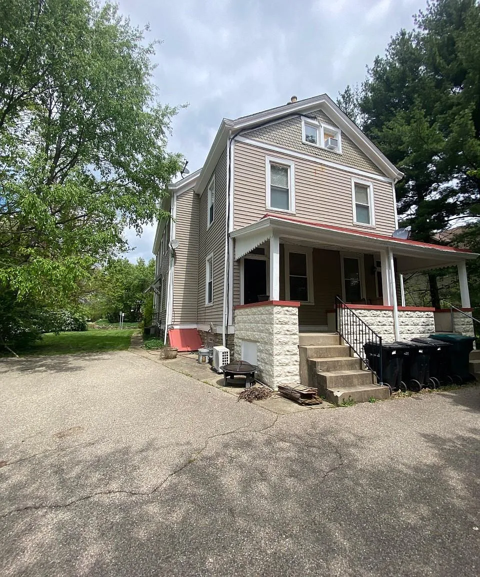 3 bed, 1520 sqft, $1,850 — Photo 3