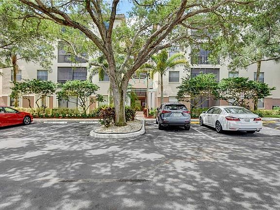 2nd image of 4300 NW 30th St APT 345