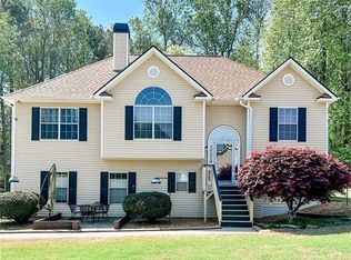 3809 Autumn View Ln NW, Acworth, GA 30101