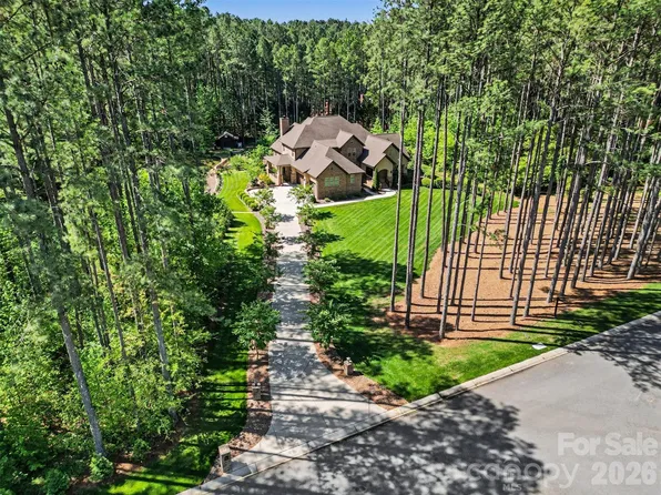 102 Antioch Plantation Rd, Matthews, NC 28104