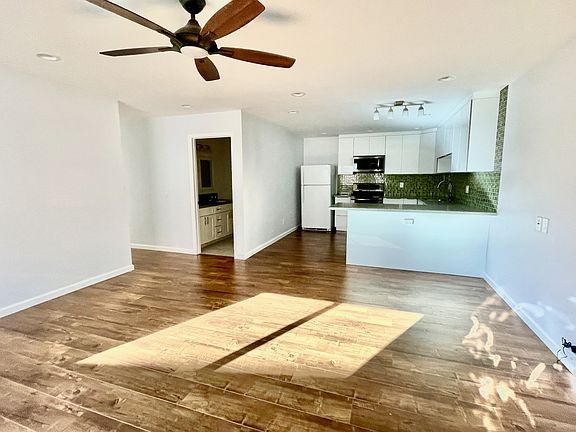 3rd image of 1310 Maalahi St