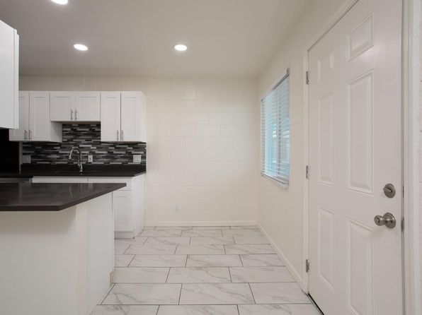 840 N Alvernon Way APT 226