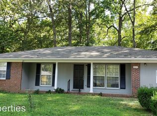 3317 Delia Ln NW, Huntsville, AL 35810