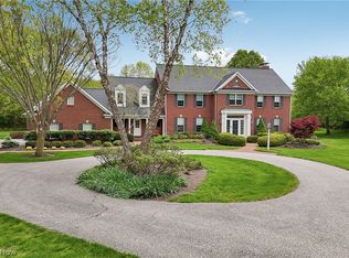 14745 Stonehedge Dr, Novelty, OH 44072