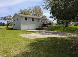 4441 S Meridian Rd, Mount Pleasant, MI 48858