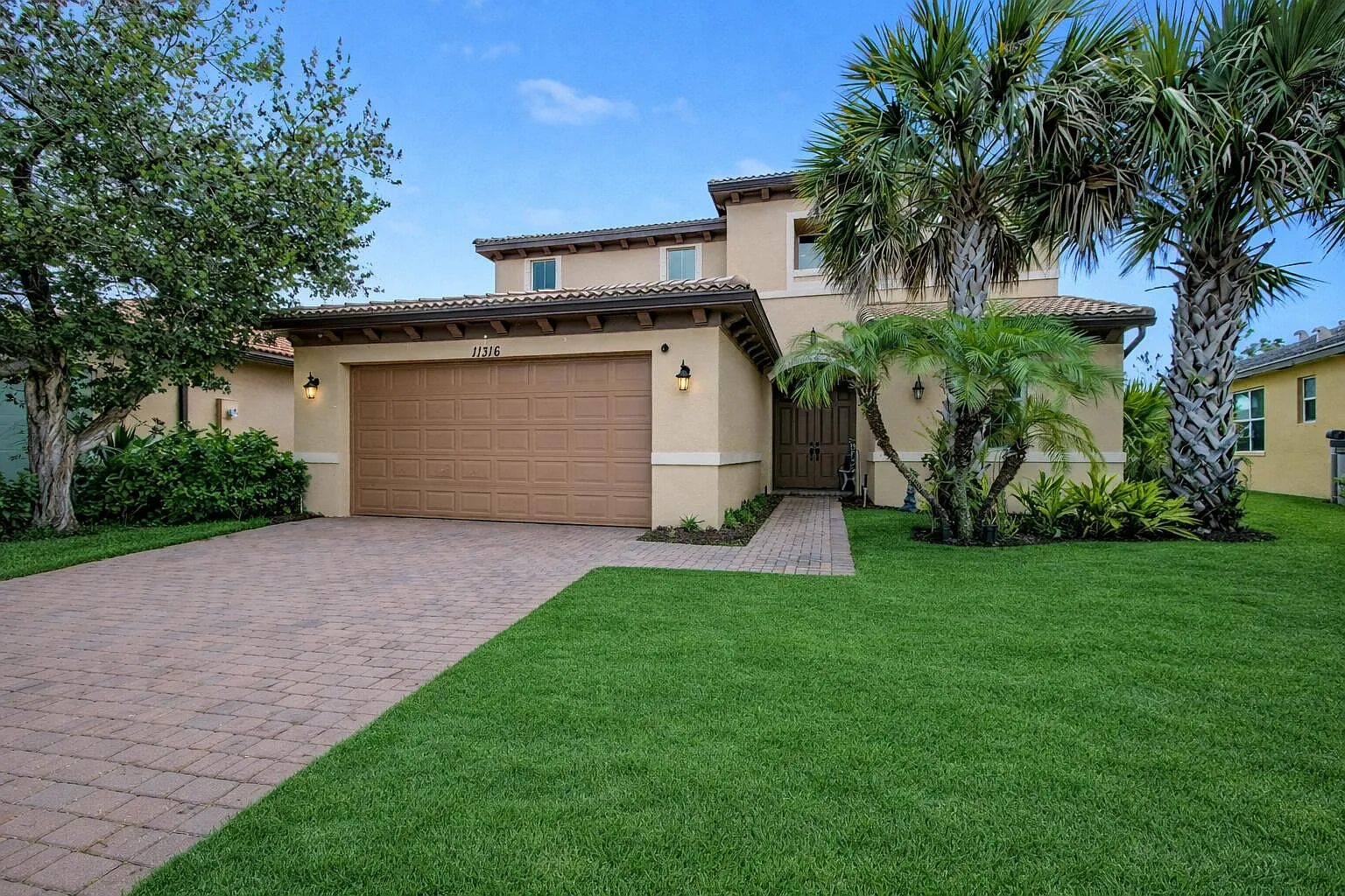 4 bed, 2.5 bath, 2886 sqft, $3,600 — Photo 4