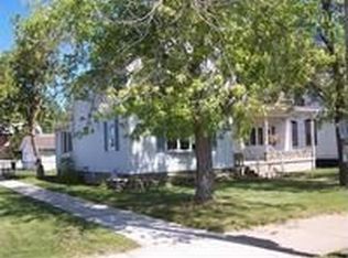 836 Main St, Marinette, WI 54143
