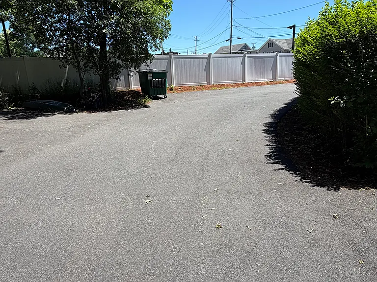 7 Grove St #2 — Photo 8