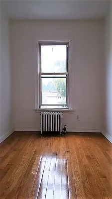 Rented by Nest Seekers International | media 11