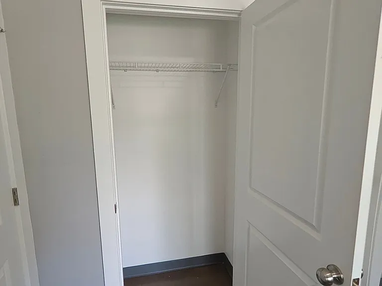 1336 N Walnut St — Photo 18
