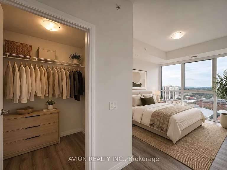 60 Charles St W #1602 — Photo 23