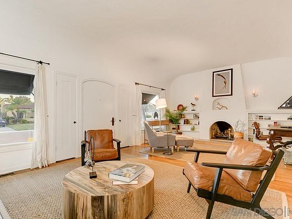 3rd image of 4108 Middlesex Dr