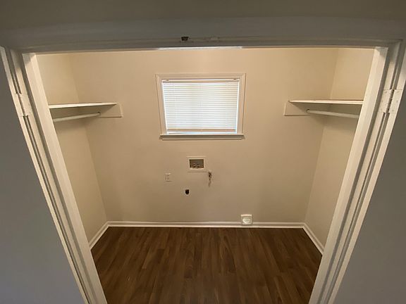 5th image of 1558 Mary Dr