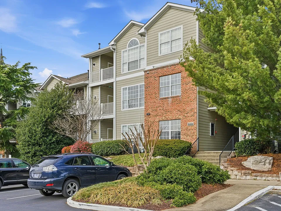 2025 Woodmont Blvd #227