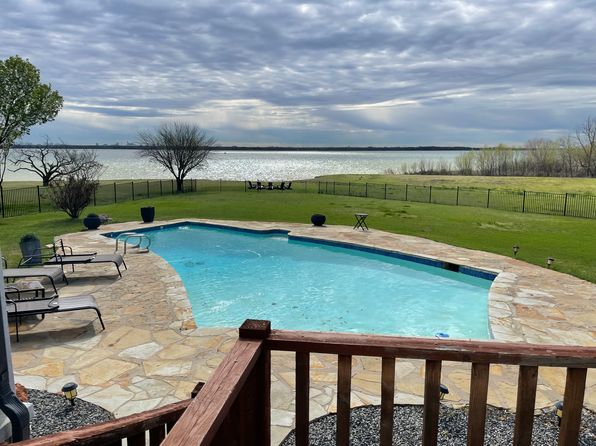 430 Peninsula Dr