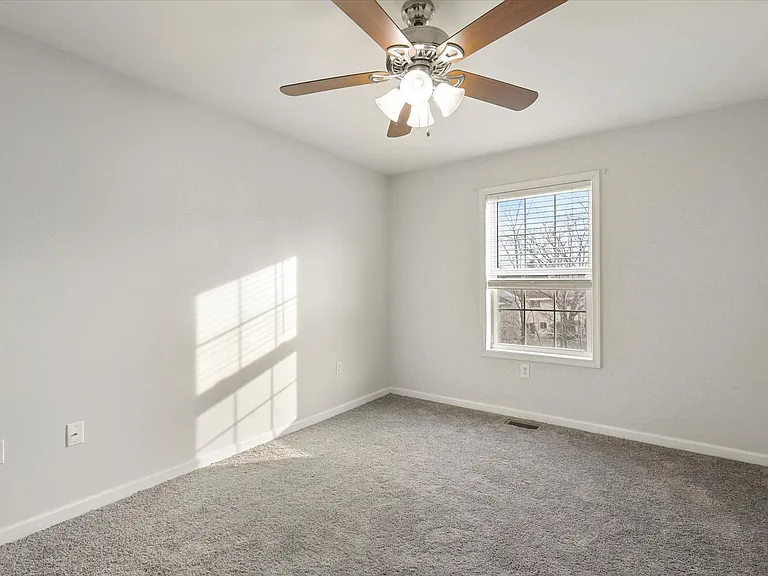 2800 Monticello Ln — Photo 24