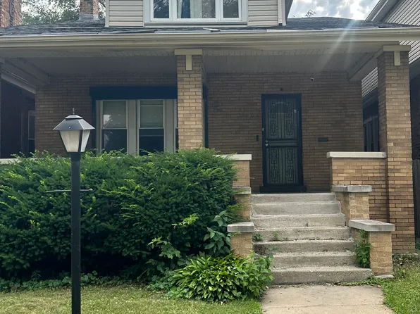 8410 S Vernon Ave, Chicago, IL 60619
