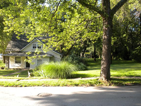 3rd image of 3135 W 43rd Ave