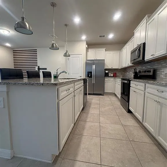3942 Lana Ave — Photo 10