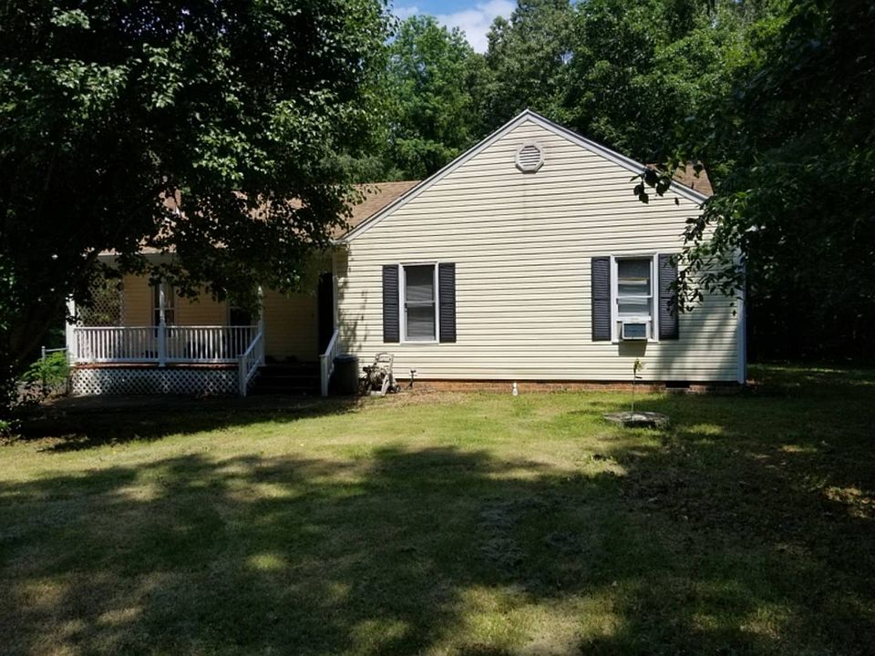 2nd image of 4451 Old Buckingham Rd