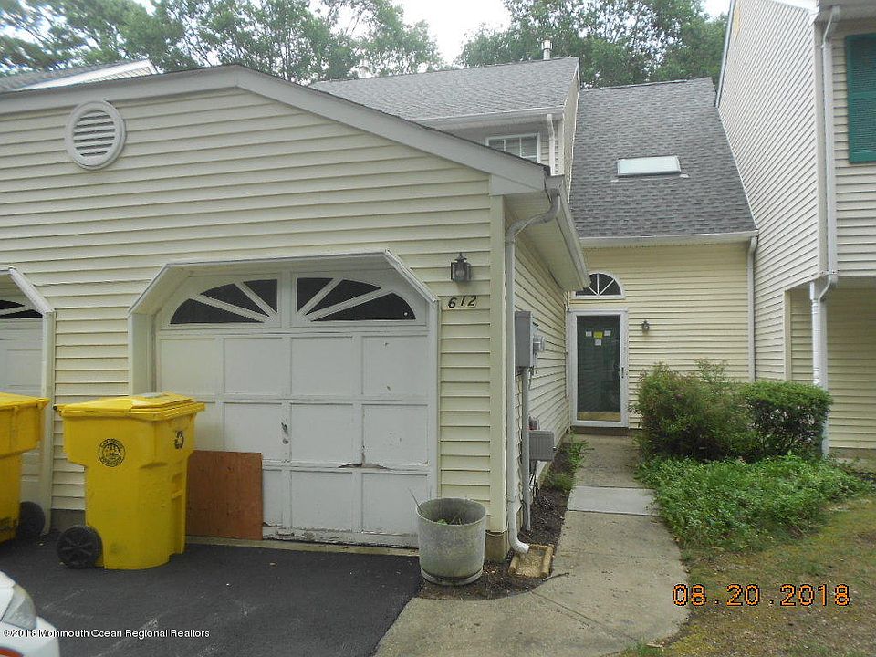 1st image of 612 Patriots Way #1000