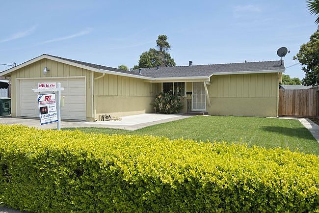 1st image of 33362 University Dr