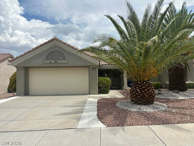 1st image of 2812 Bent Tree Ct