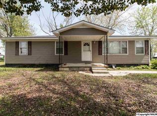 20484 Harris Rd, Athens, AL 35614