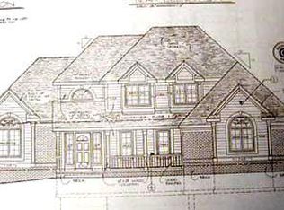 810 N Graham Rd, Freeland, MI 48623