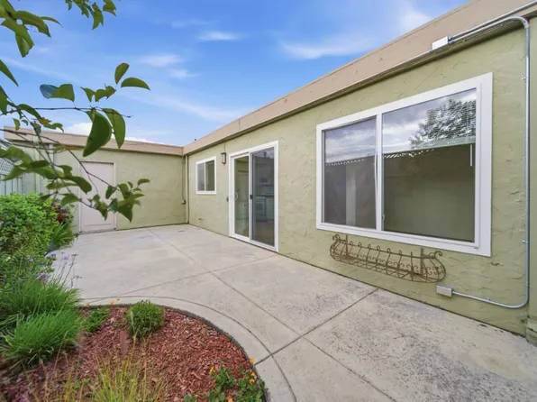 154 Crestview Ct, Watsonville, CA 95076