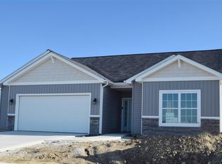 12894 Page Hill Ct, Fort Wayne, IN 46818