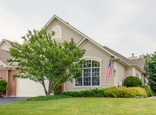 135 Easton Dr, Gilberts, IL 60136
