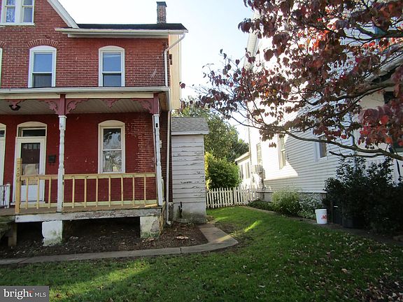 2nd image of 506 W 2nd Ave