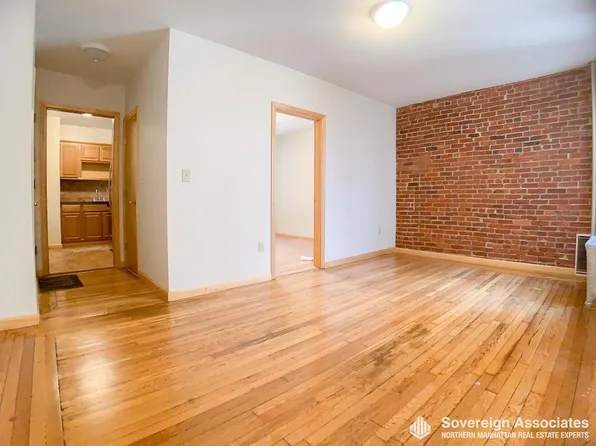 81 Cabrini Boulevard image 3 of 8