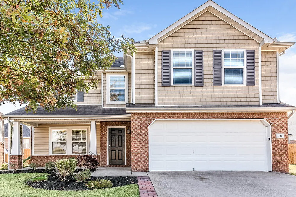 3 bed, 2.5 bath, 2138 sqft, $3,740 — Photo 1