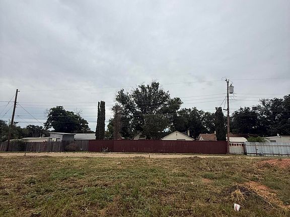 4th image of 3507 Clark Dr #6