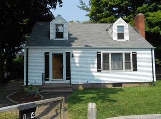 14 McKinnel Ct, Branford, CT 06405