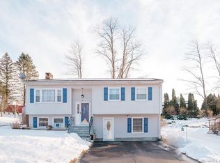 31 Kevin Dr, Vernon, CT 06066