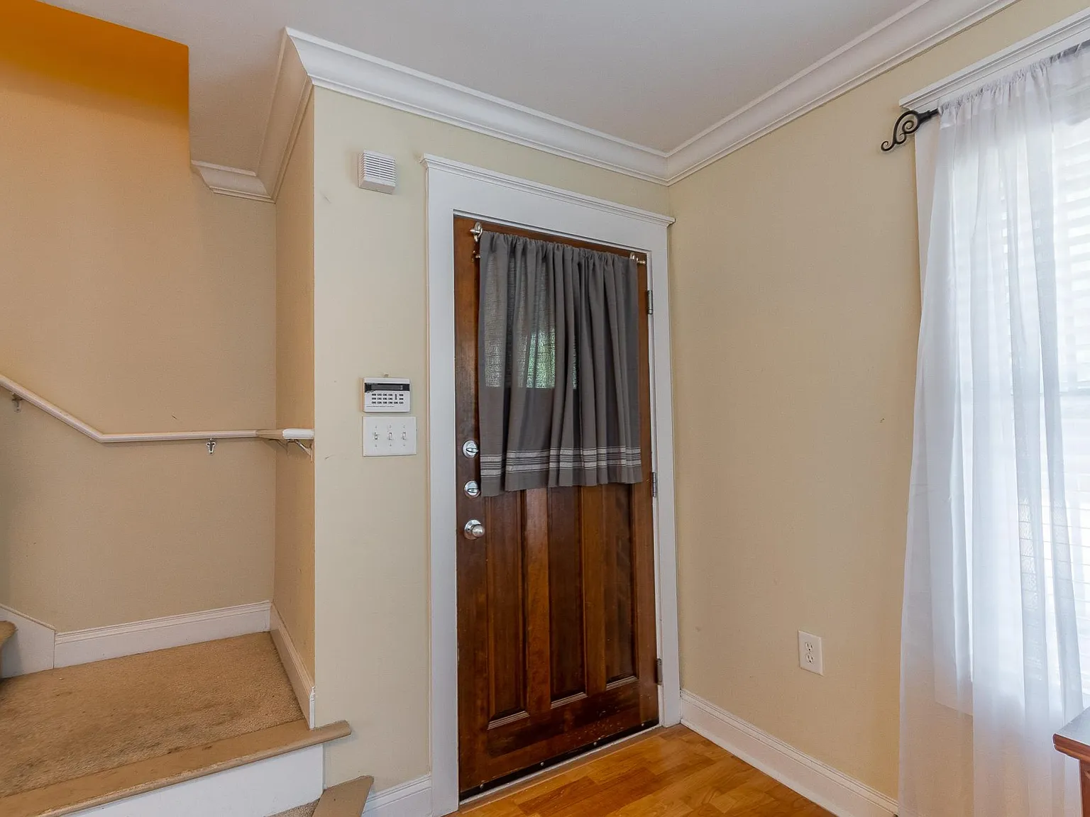 2 bed, 2.5 bath, 1228 sqft, $725 — Photo 4