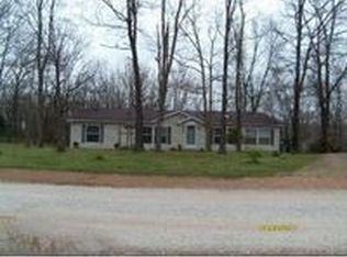 104 Akita Run Rd, Highlandville, MO 65669