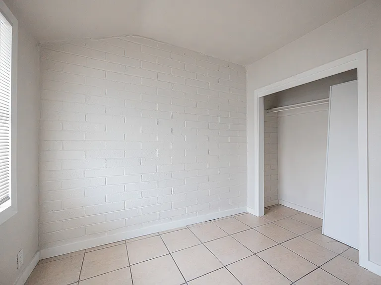 864 E Chandler Blvd, Chandler Az — Photo 15