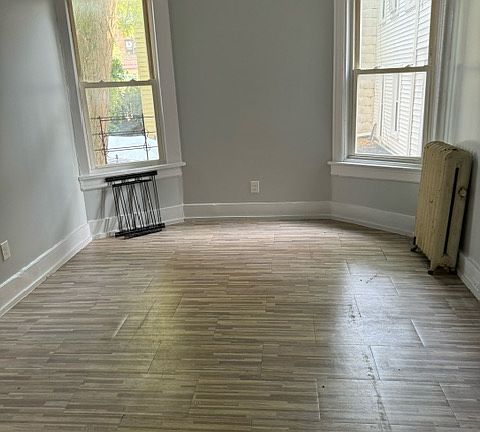 5th image of 214 Buena Vista Ave APT 2S