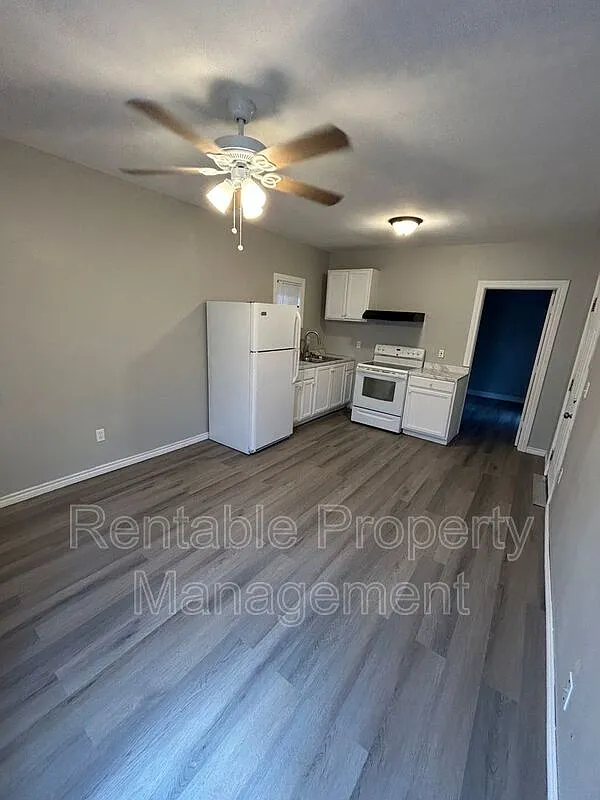 1 bed, 1.0 bath, 412 sqft, $850 — Photo 3