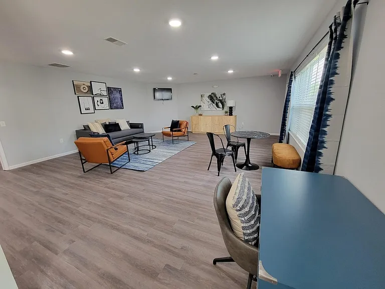 Michigan City Apartments — Photo 7