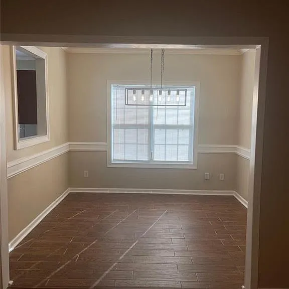 282 Village Dr — Photo 6