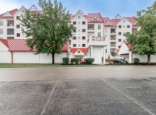 5433 Harbortown Cir, Prospect, KY 40059