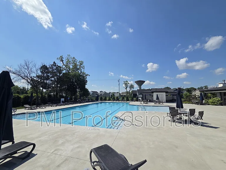 1339 Rebecca Johns Dr — Photo 22