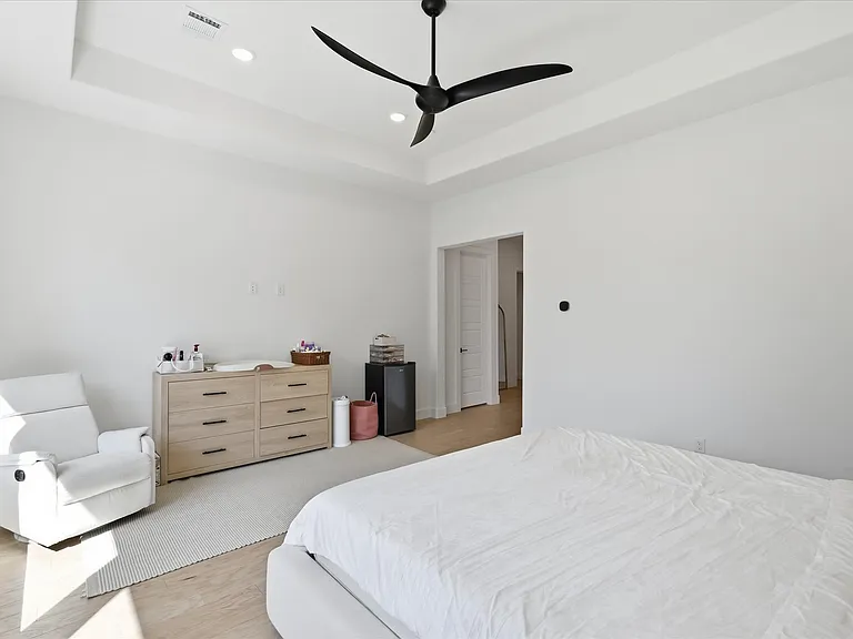 320 Telico Ct — Photo 8